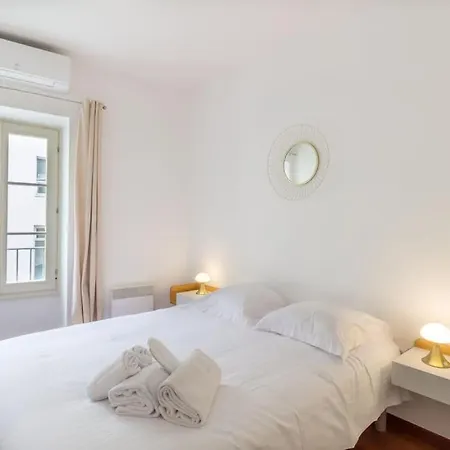 L13 Flat 5mins Walk To Ac/balcon/wifi Nizza