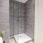 L13 Staywiz Us - Flat 5mins Walk To Ac Balcon Wifi *